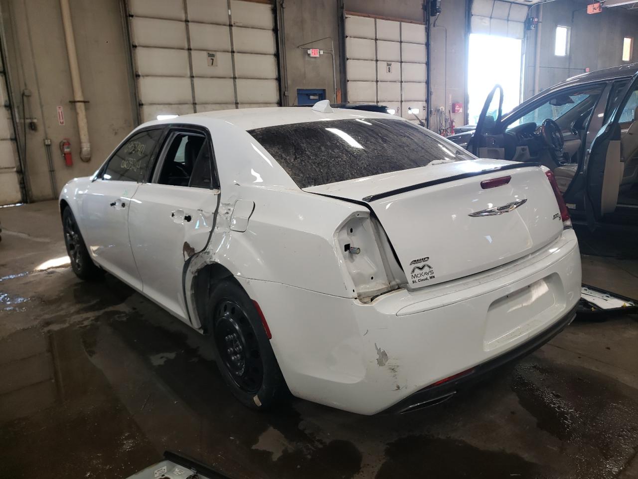 Photo 3 from auction – 2017 CHRYSLER 300 S with VIN 2C3CCAGG2HH597337