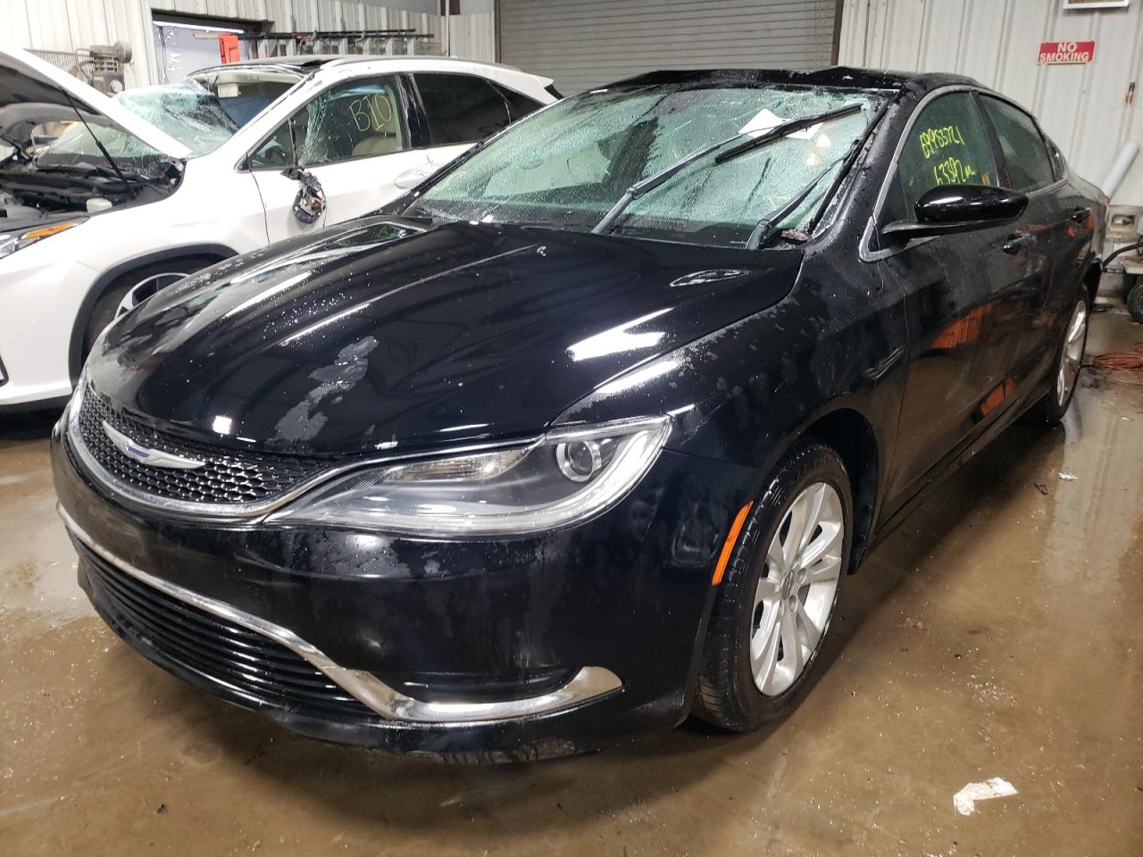Photo 2 from auction – 2015 CHRYSLER 200 LIMITE with VIN 1C3CCCAB2FN734080