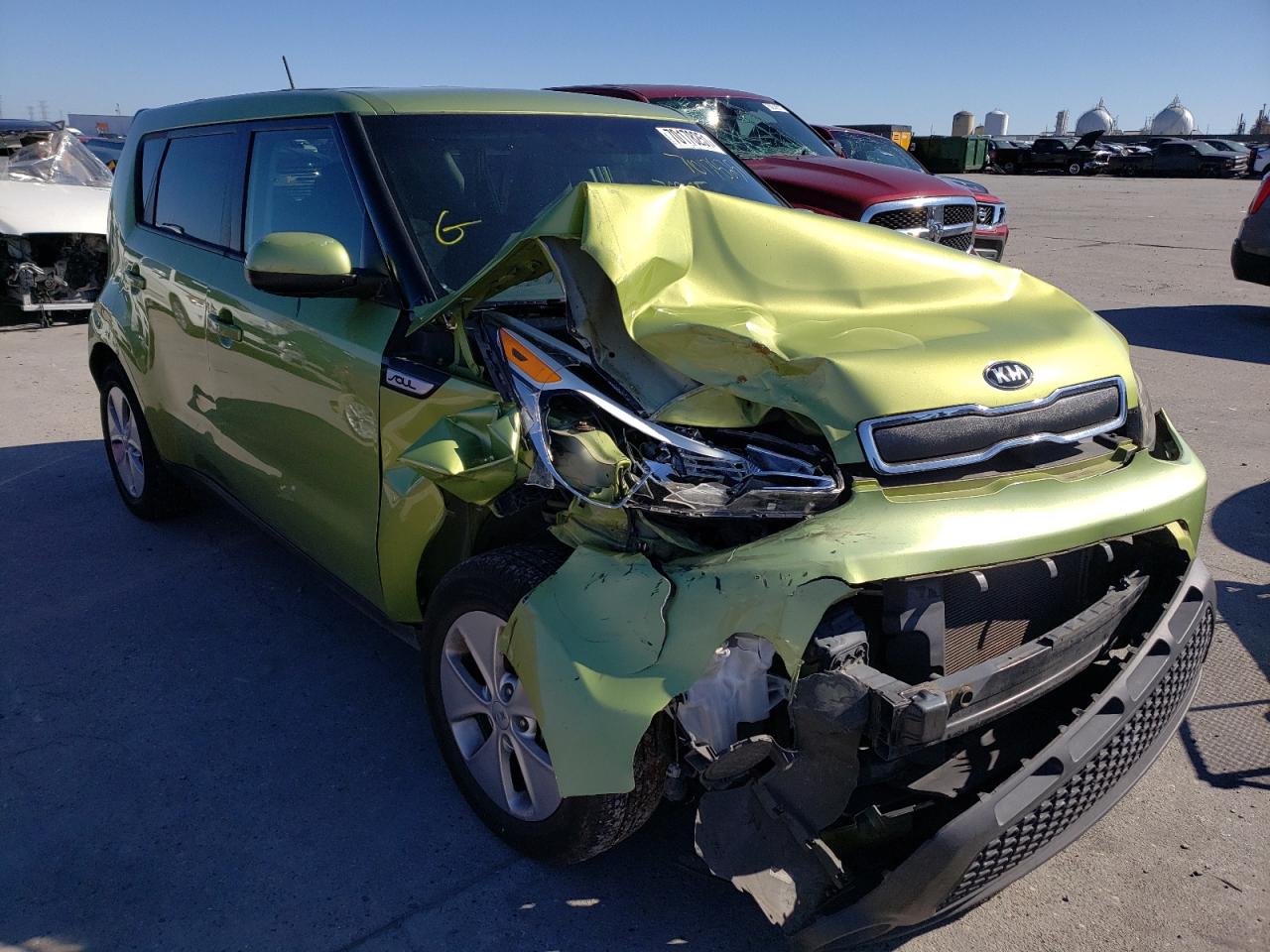 KIA SOUL 2016 with VIN KNDJN2A26G7817833 - Photo from auction