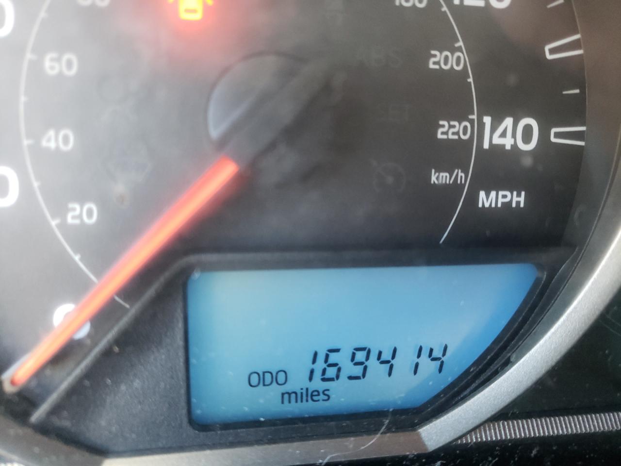 Photo 8 from auction – 2014 TOYOTA RAV4 XLE with VIN 2T3RFREV0EW198581