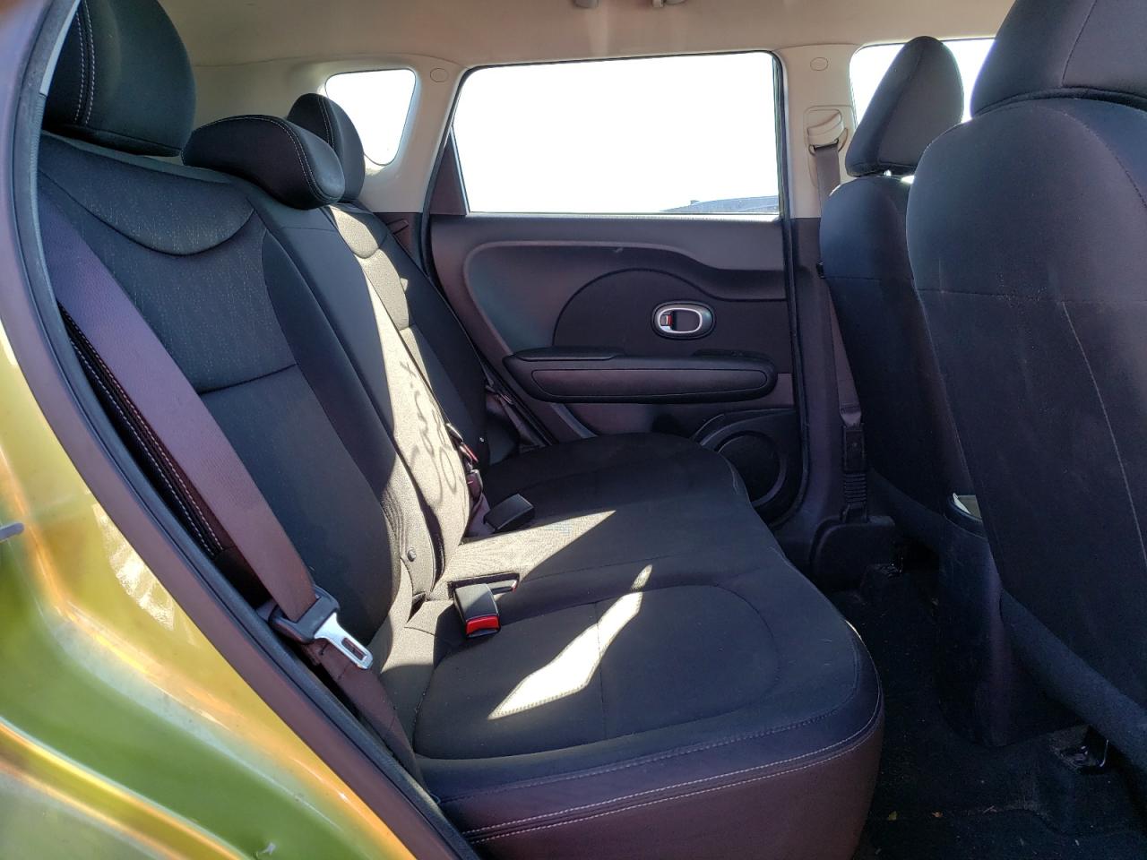 Photo 6 from auction – 2016 KIA SOUL with VIN KNDJN2A26G7817833