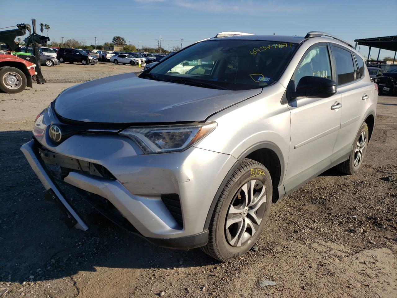 Photo 2 from auction – 2017 TOYOTA RAV4 LE with VIN 2T3ZFREV5HW355722