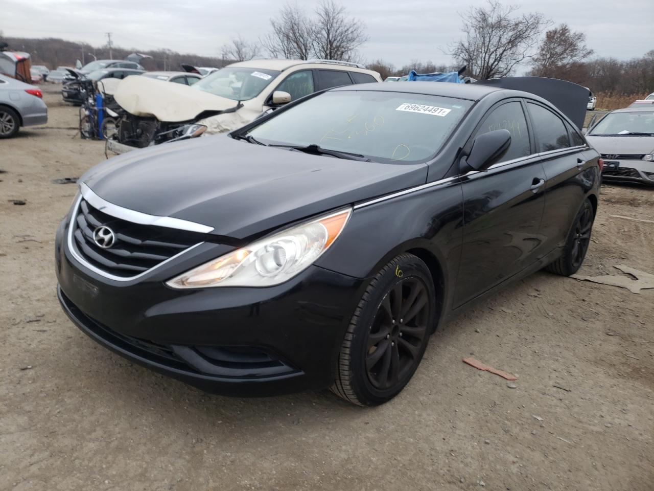 Photo 2 from auction – 2011 HYUNDAI SONATA with VIN 5NPEB4AC8BH041689