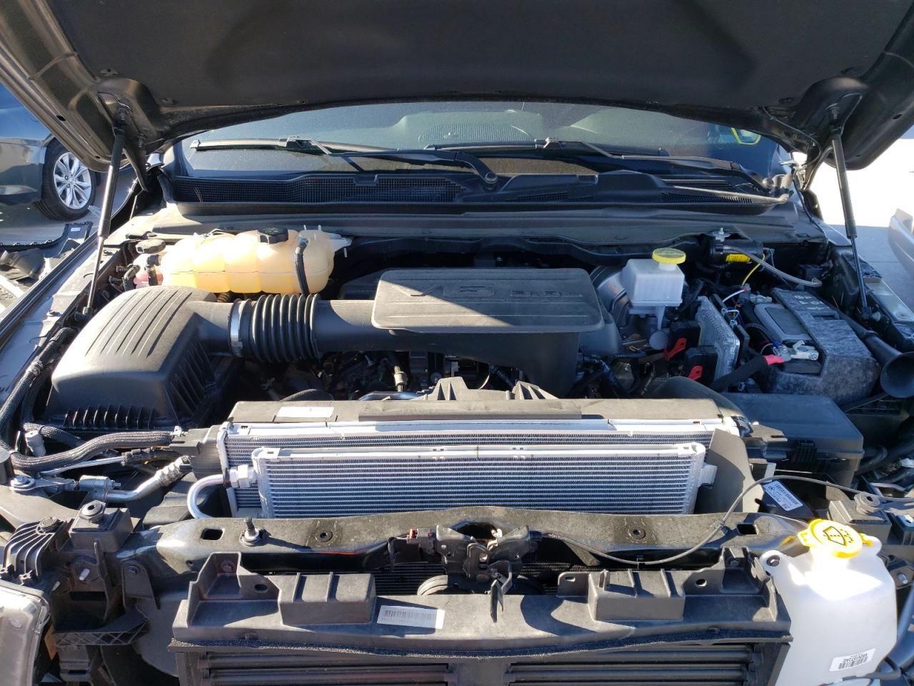 Photo 7 from auction – 2020 RAM 1500 BIG H with VIN 1C6RREFG2LN354423