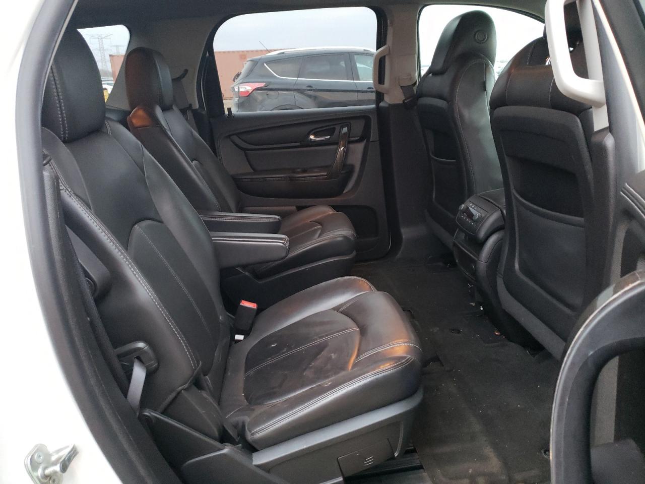 Photo 6 from auction – 2014 GMC ACADIA SLT with VIN 1GKKRRKD6EJ288146
