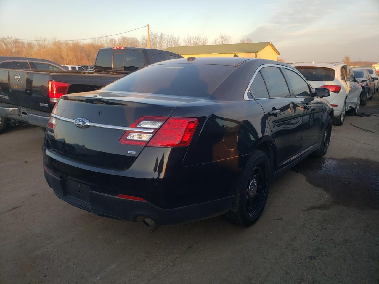 Foto 4 de la subasta – 2019 FORD TAURUS POL con VIN 1FAHP2MK2KG112210