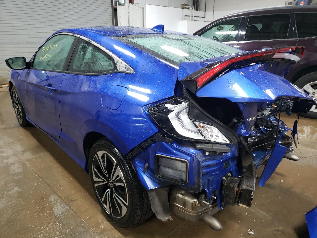 Photo 3 from auction – 2018 HONDA CIVIC EX with VIN 2HGFC3B33JH351980