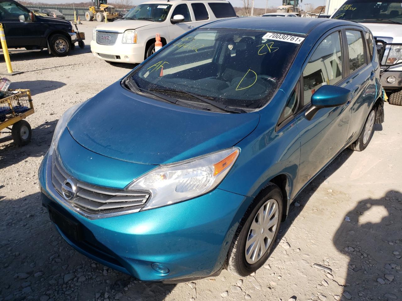 Photo 2 from auction – 2015 NISSAN VERSA NOTE with VIN 3N1CE2CP4FL444662