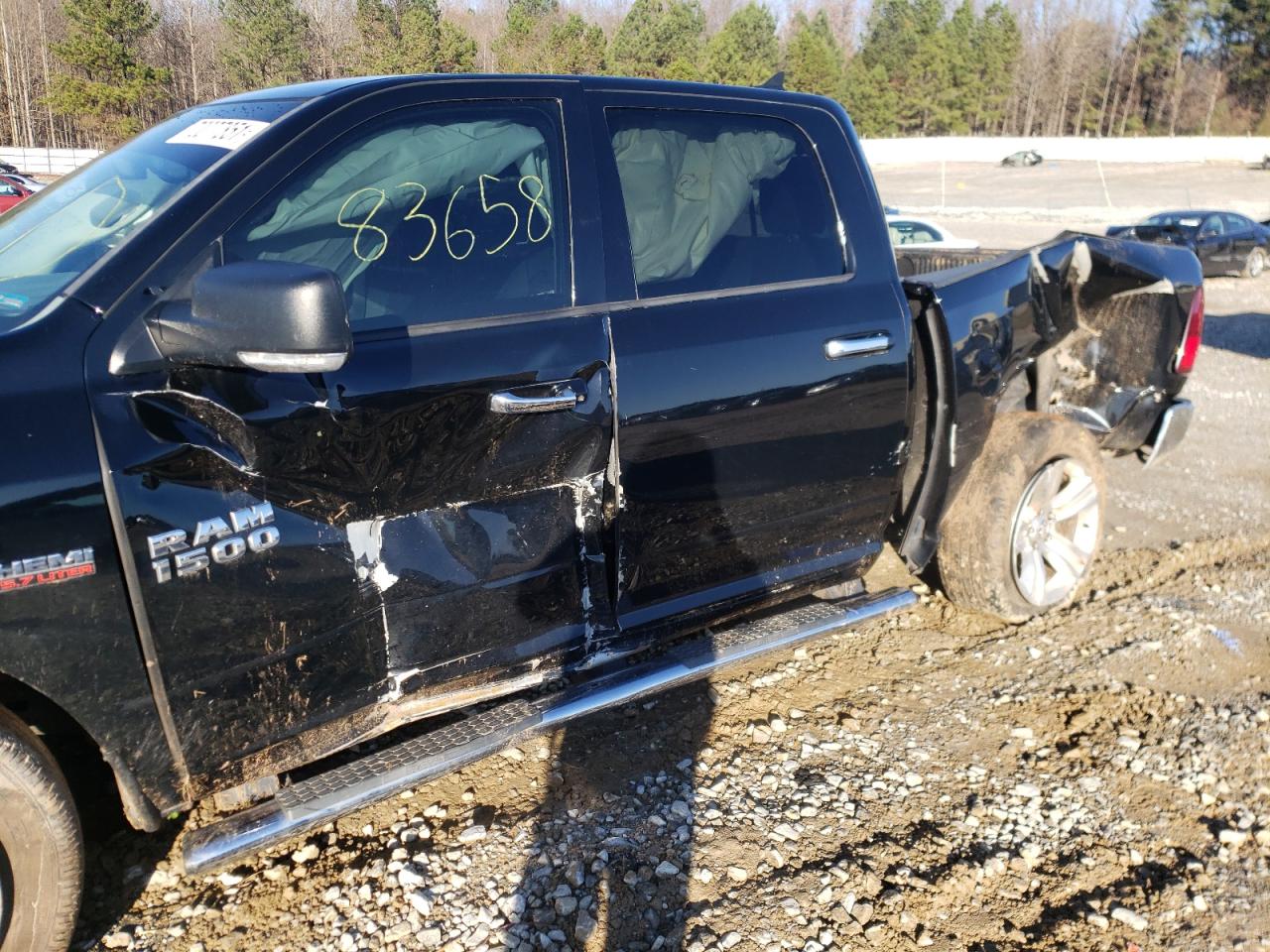 Photo 9 from auction – 2014 RAM 1500 SLT with VIN 1C6RR6LT2ES356359