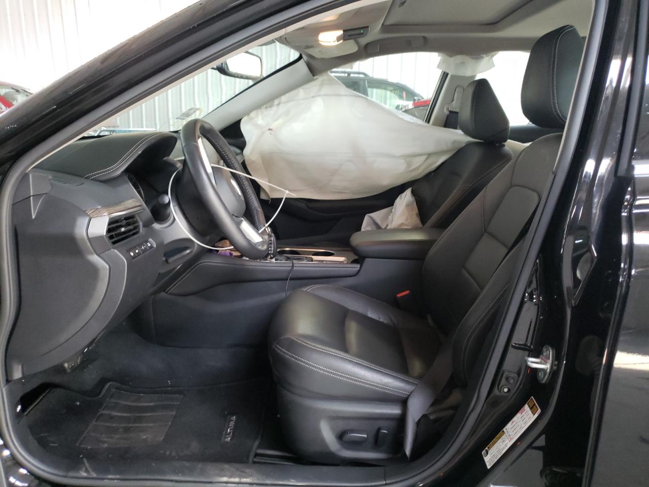 Photo 5 from auction – 2021 NISSAN ALTIMA PLA with VIN 1N4BL4FW2MN356659