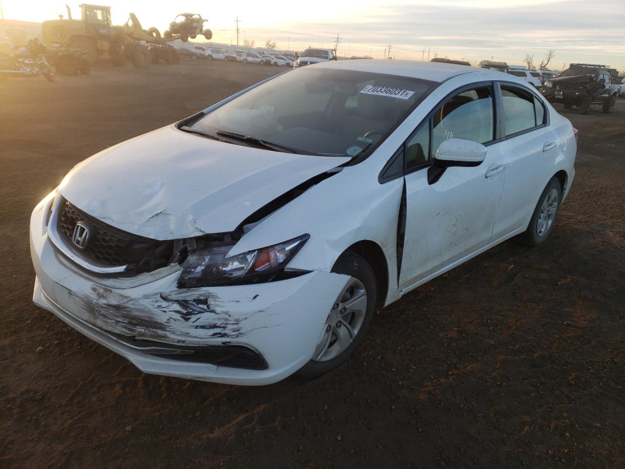 Photo 2 from auction – 2014 HONDA CIVIC LX with VIN 19XFB2F57EE005035