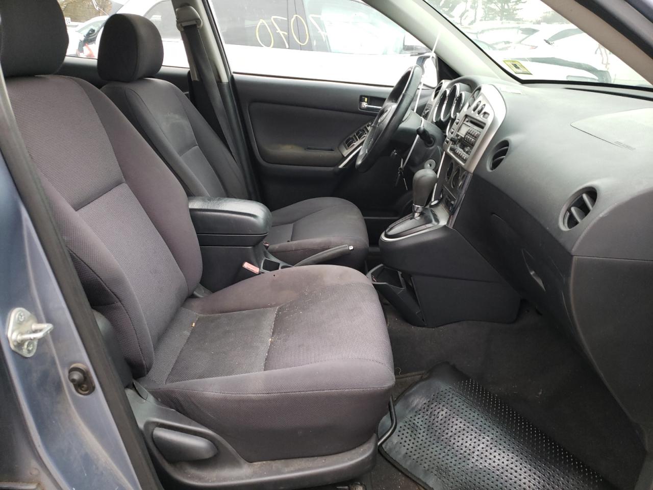 Photo 5 from auction – 2003 TOYOTA MATRIX with VIN 2T1KR32E33C015434