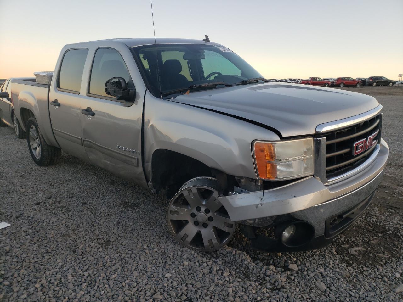 GMC SIERRA C15 2008 with VIN 3GTEC13J68G312533 - Photo from auction