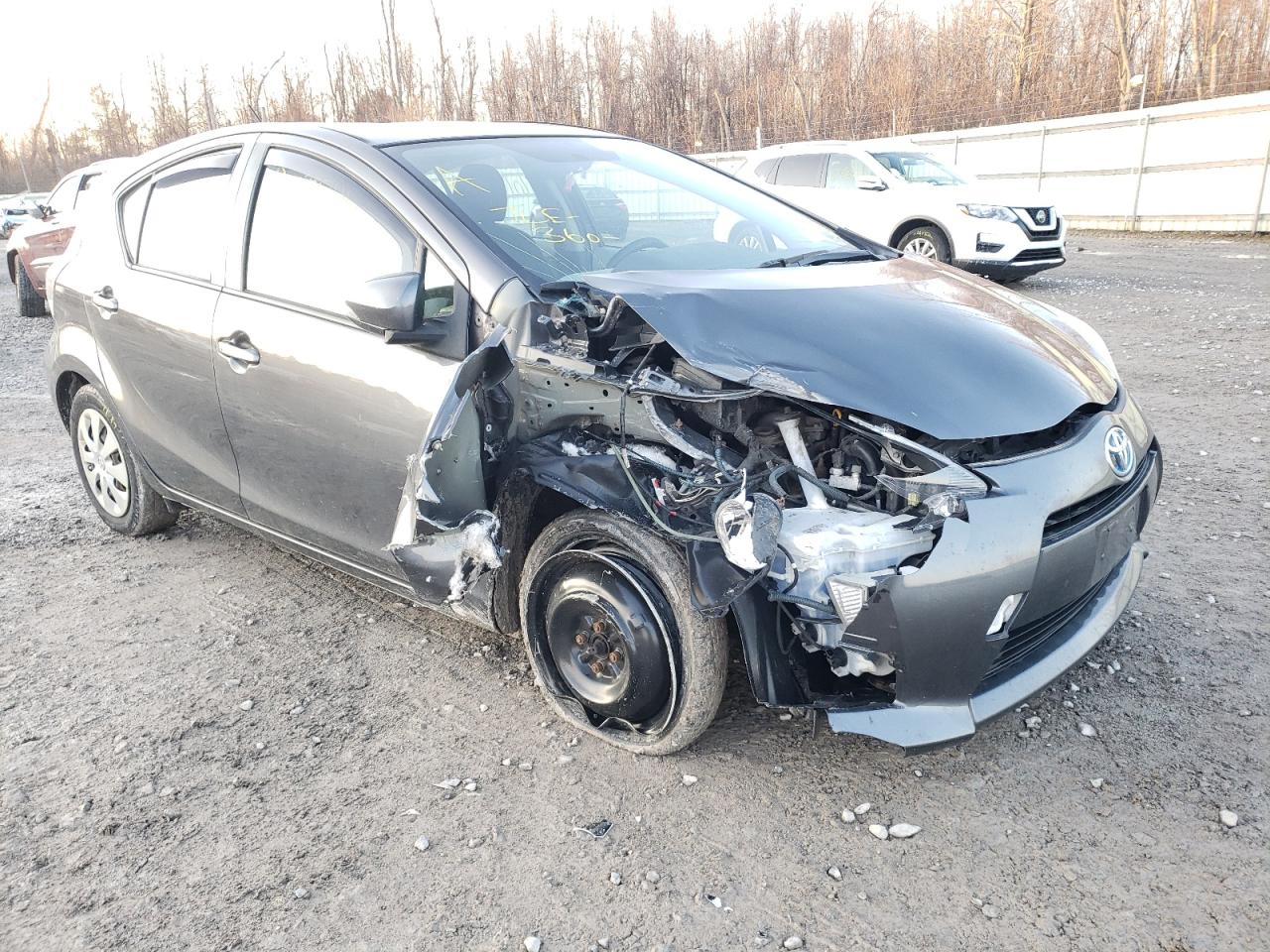 Photo 9 from auction – 2012 TOYOTA PRIUS C with VIN JTDKDTB3XC1008076