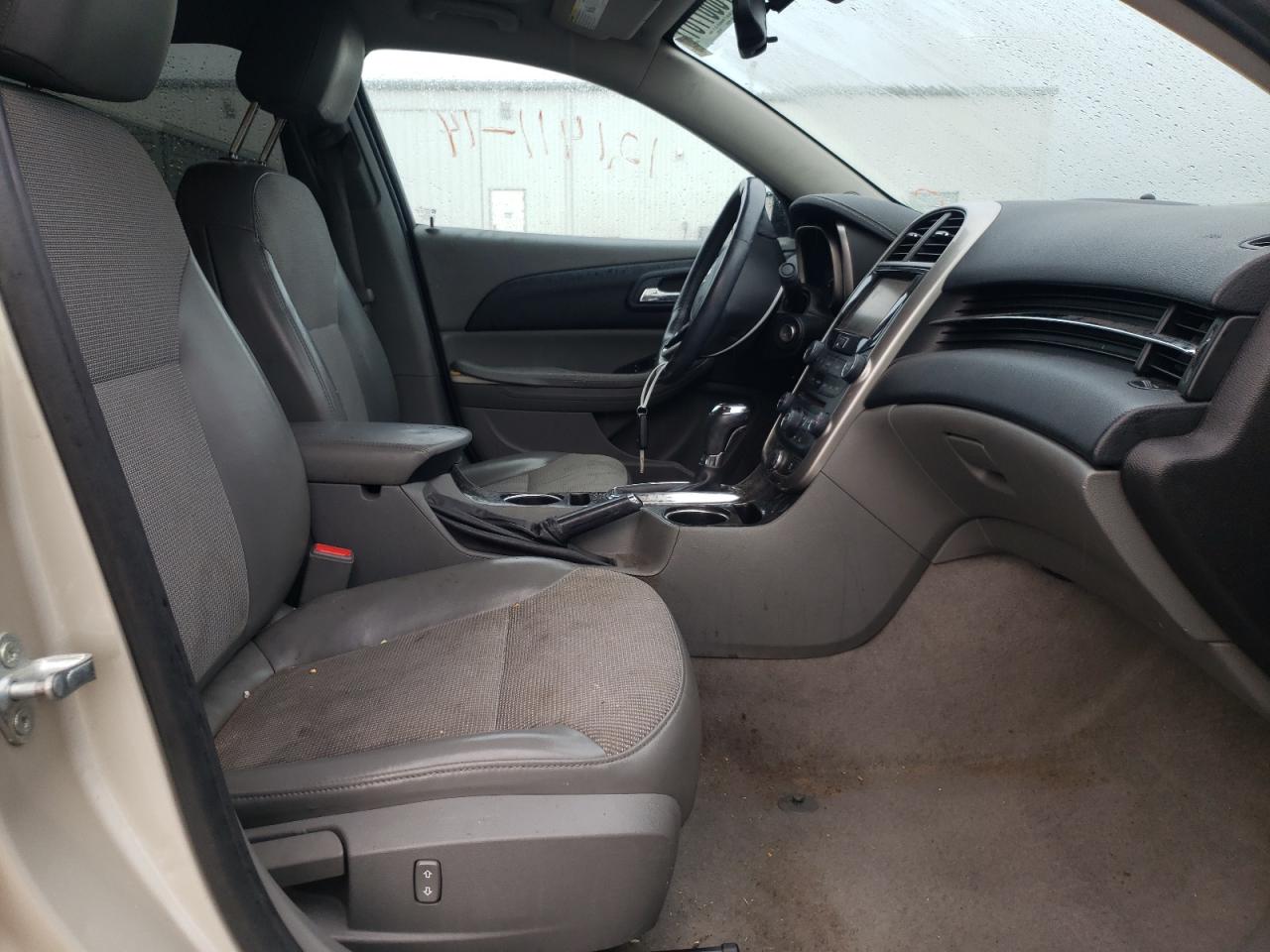 Photo 5 from auction – 2014 CHEVROLET MALIBU 2LT with VIN 1G11E5SL1EF124205