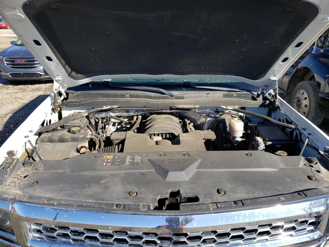 Photo 7 from auction – 2015 CHEVROLET SILVERADO with VIN 3GCUKREC7FG310525