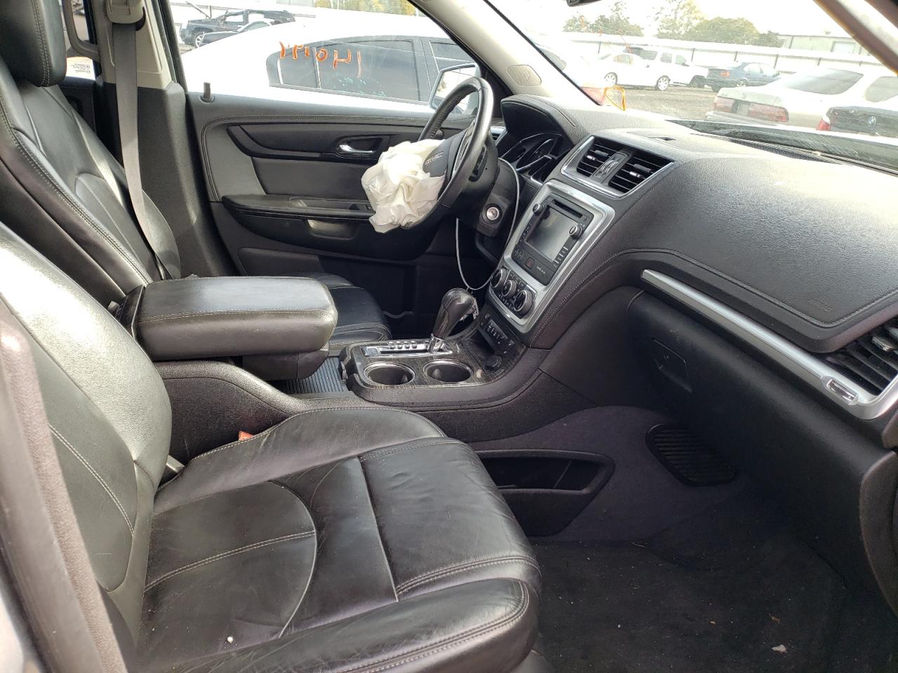 Photo 5 from auction – 2014 GMC ACADIA SLT with VIN 1GKKRRKDXEJ120882