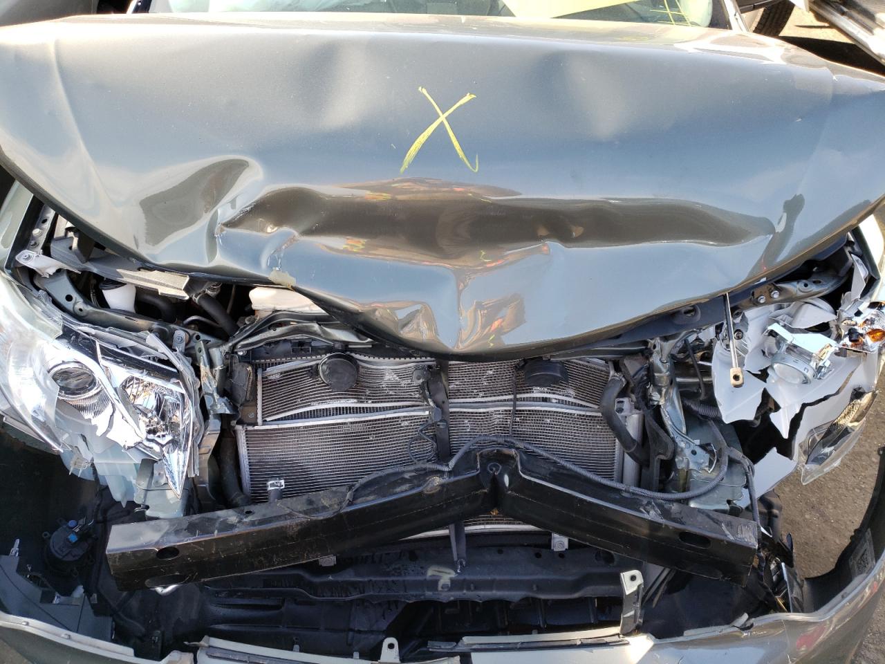 Photo 7 from auction – 2014 TOYOTA CAMRY HYBR with VIN 4T1BD1FK2EU103444