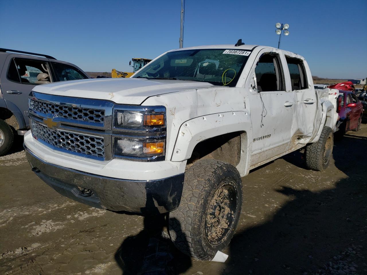 Photo 2 from auction – 2015 CHEVROLET SILVERADO with VIN 3GCUKREC7FG310525