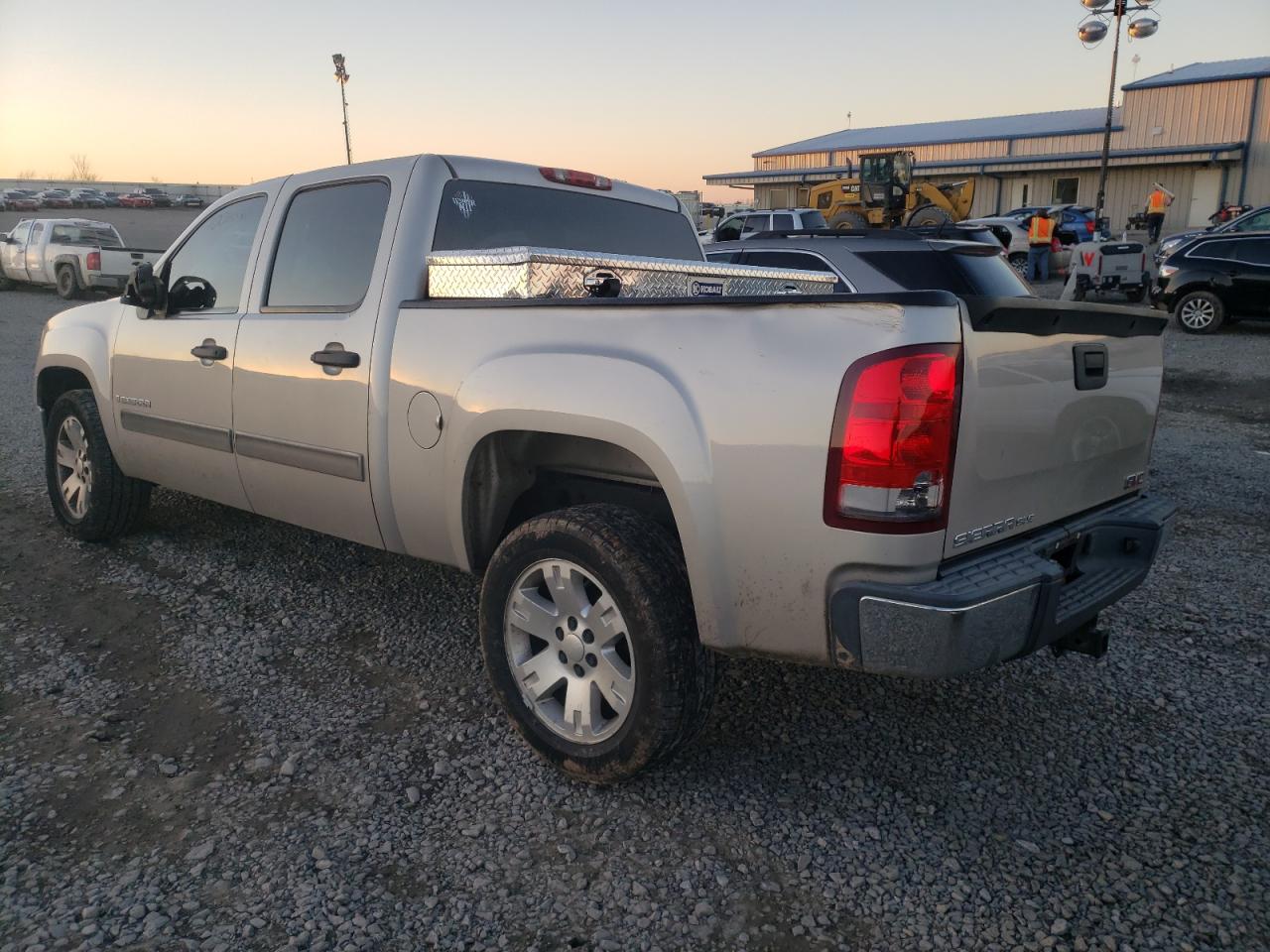 Photo 3 from auction – 2008 GMC SIERRA C15 with VIN 3GTEC13J68G312533