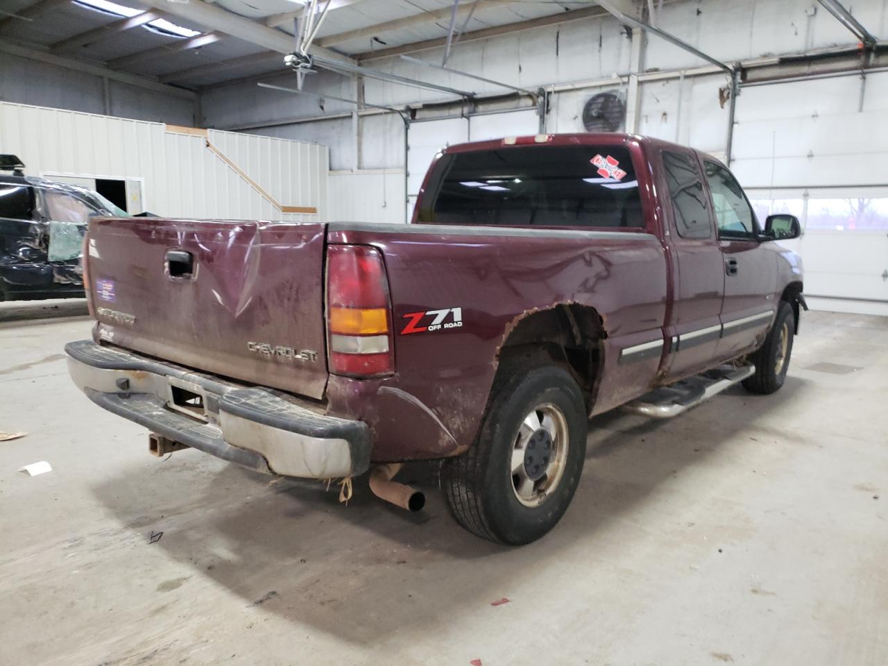 Photo 4 from auction – 2002 CHEVROLET SILVERADO with VIN 2GCEK19T921333114