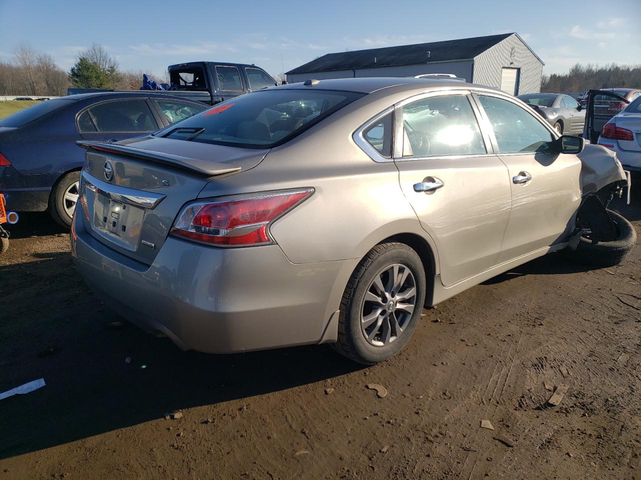 Photo 4 from auction – 2015 NISSAN ALTIMA 2.5 with VIN 1N4AL3AP8FC492007