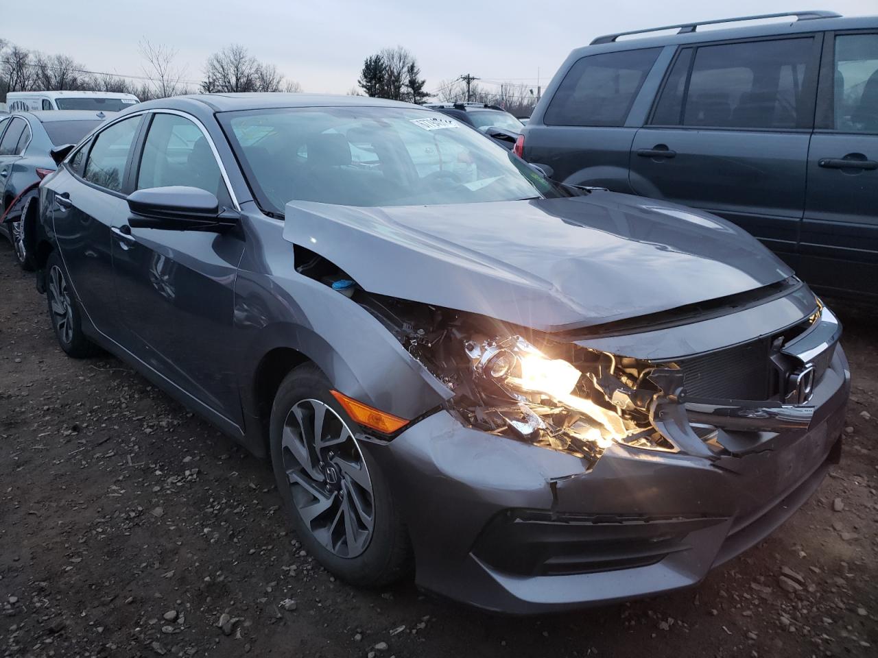 HONDA CIVIC EX 2016 con VIN 2HGFC2F79GH534039 - Foto de la subasta