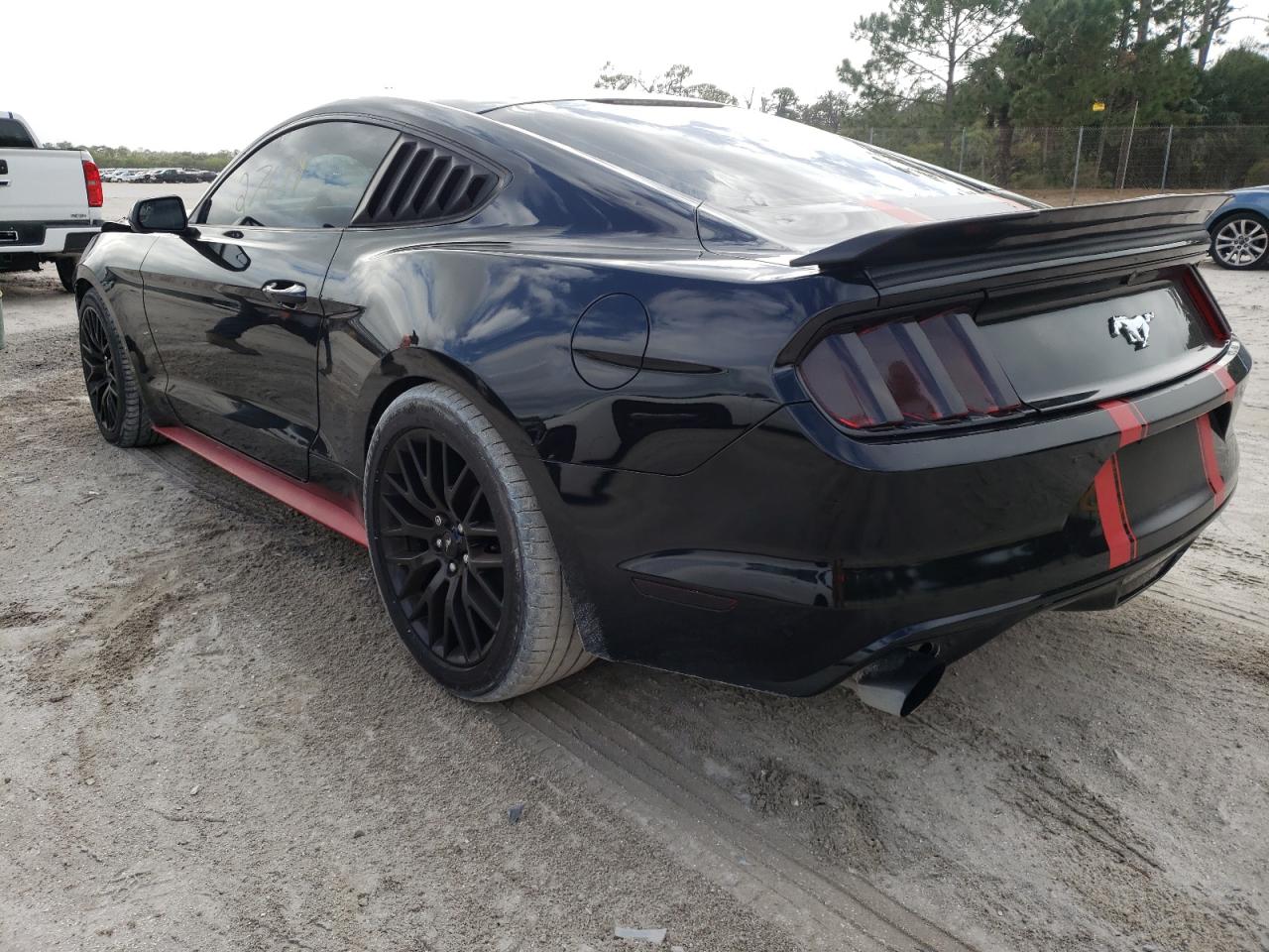 Photo 3 from auction – 2017 FORD MUSTANG with VIN 1FA6P8TH3H5208822