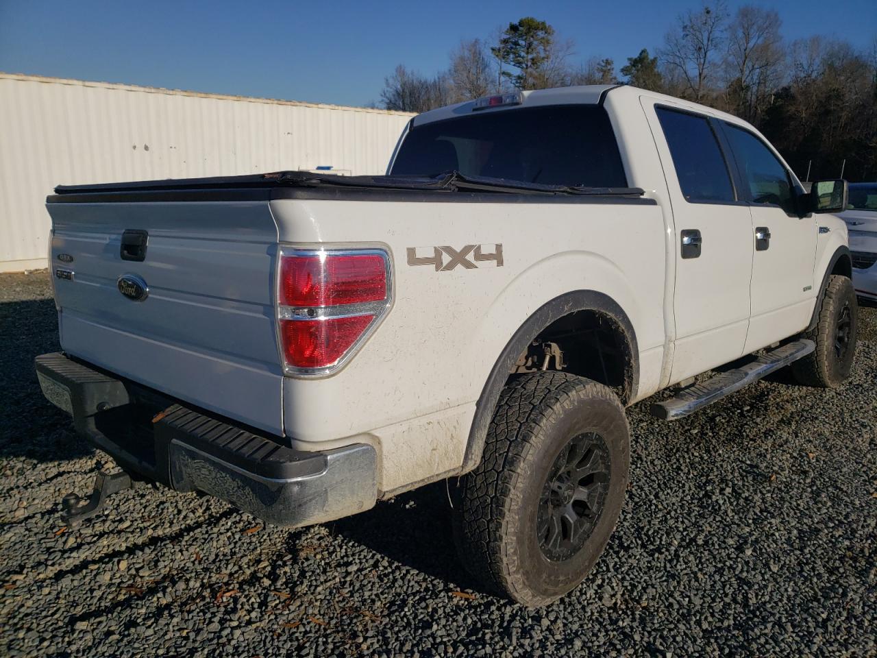 Photo 4 from auction – 2011 FORD F150 SUPER with VIN 1FTFW1ET8BFC09469