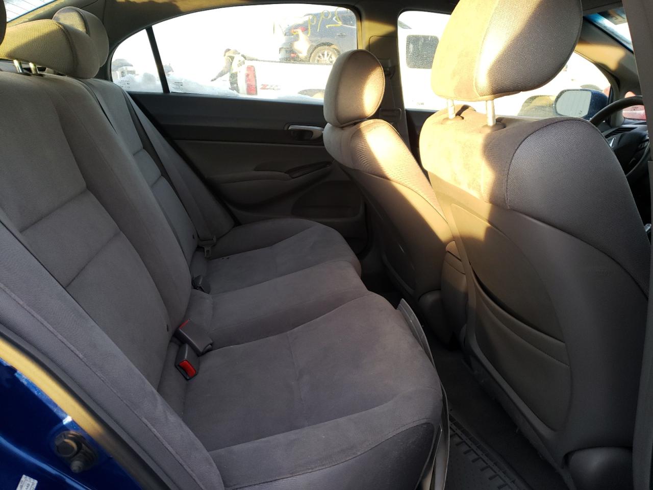 Photo 6 from auction – 2005 HONDA CIVIC LX with VIN 2HGFA16537H025448