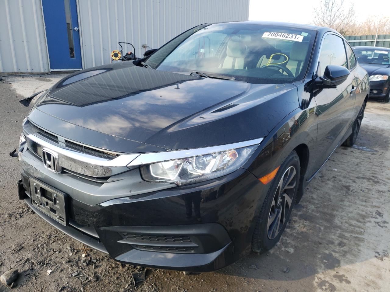 Photo 2 from auction – 2017 HONDA CIVIC LX with VIN 2HGFC4B05HH303757