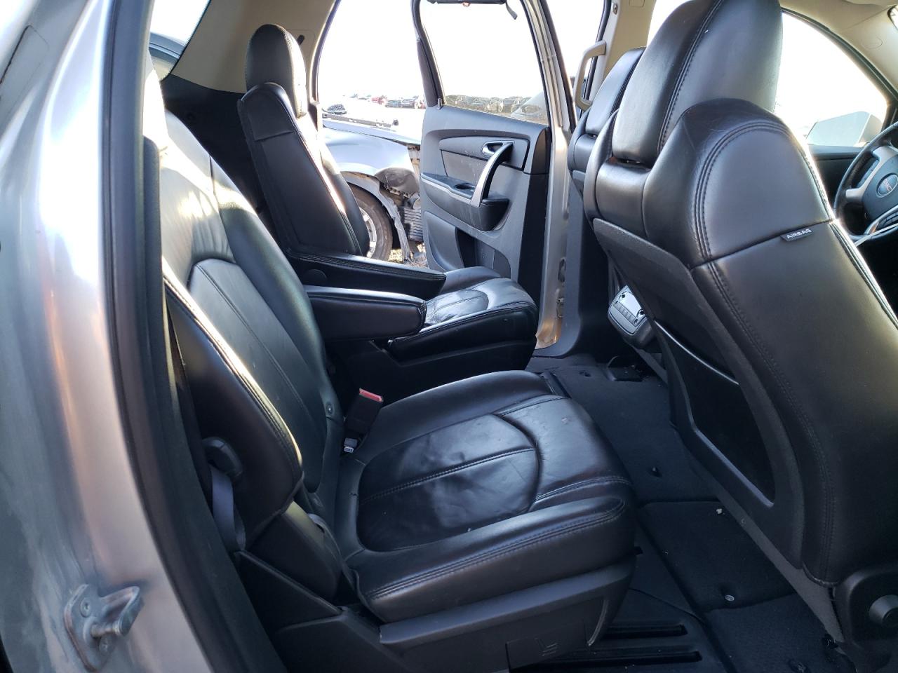 Photo 6 from auction – 2010 GMC ACADIA with VIN 1GKLRMED6AJ109763