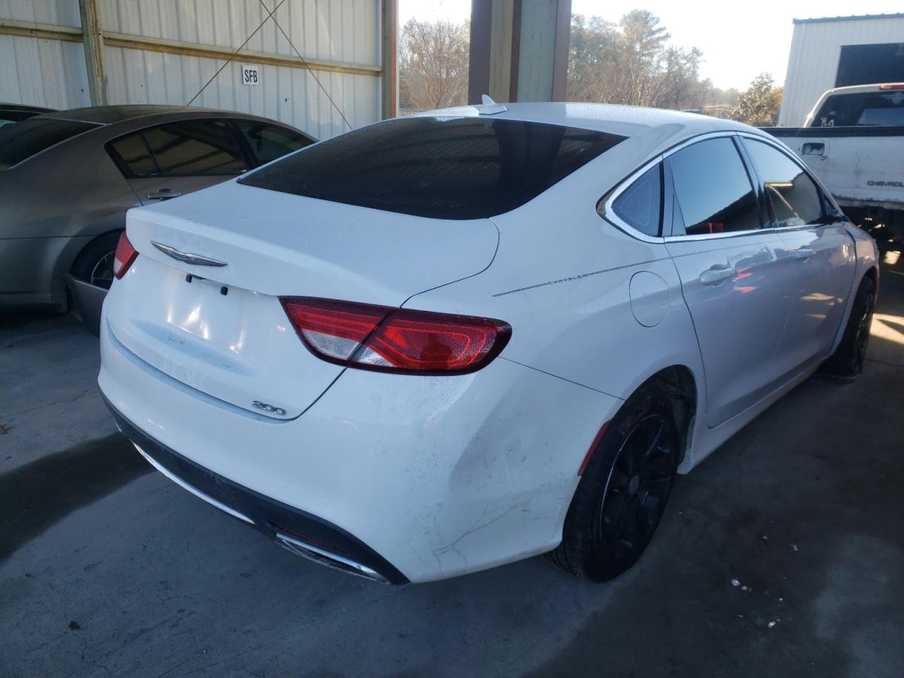 Photo 4 from auction – 2016 CHRYSLER 200 LIMITE with VIN 1C3CCCAG6GN171838
