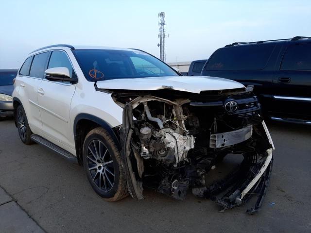 TOYOTA HIGHLANDER 2017 with VIN 5TDJZRFH7HS514447 - Photo from auction
