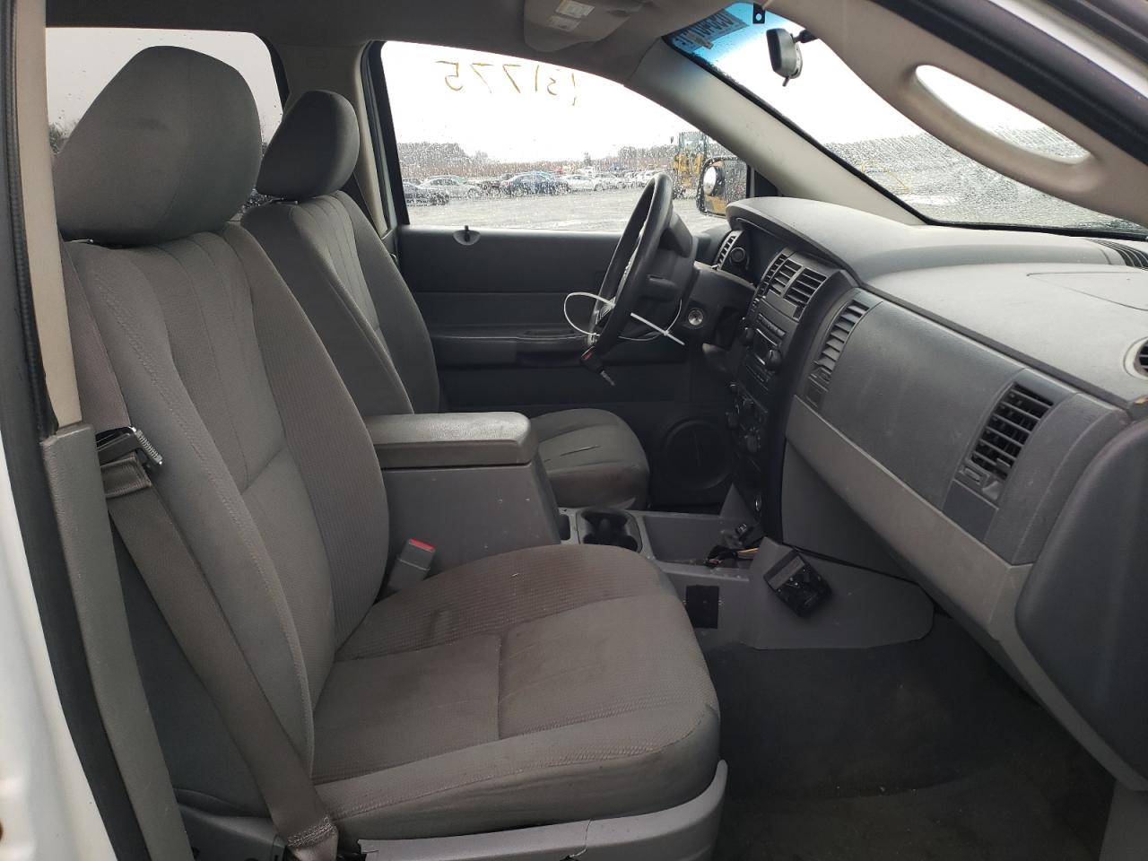 صورة رقم 5 من المزاد - 2006 DODGE DURANGO SX مع VIN 1D4HB38N26F114623