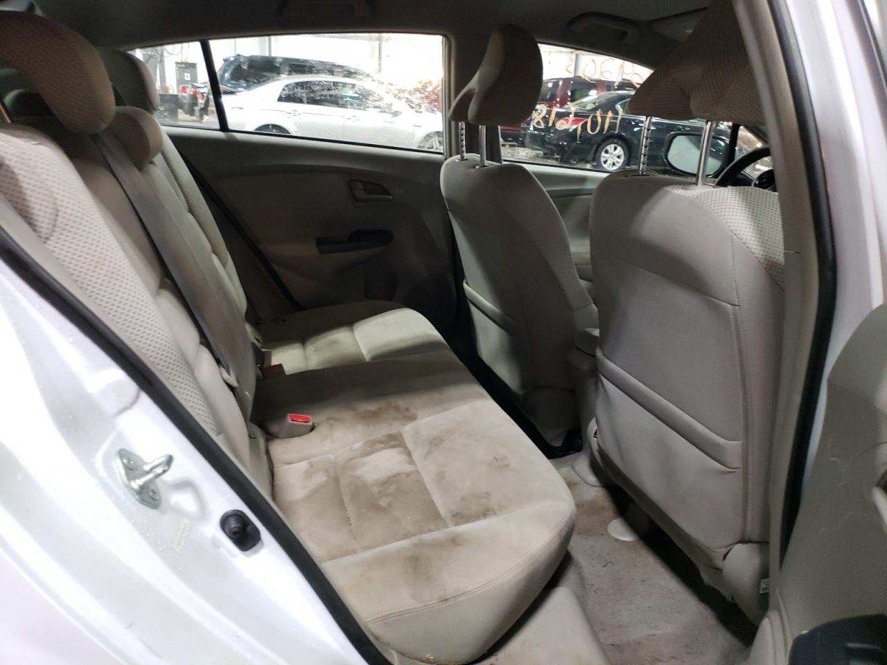 Photo 6 from auction – 2010 HONDA INSIGHT with VIN JHMZE2H77AS043342