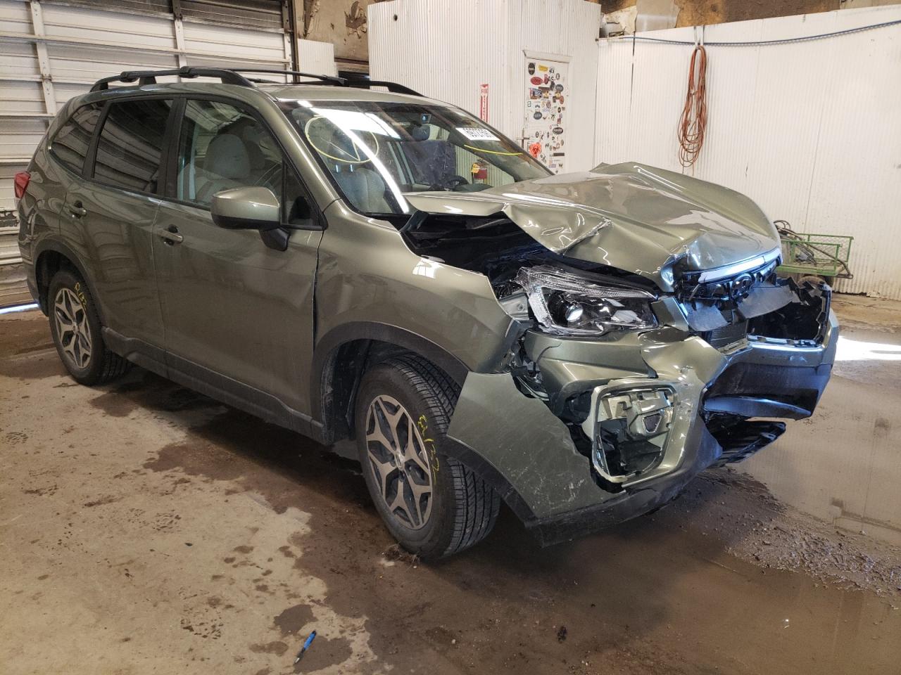 SUBARU FORESTER P 2021 with VIN JF2SKAJC8MH471078 - Photo from auction