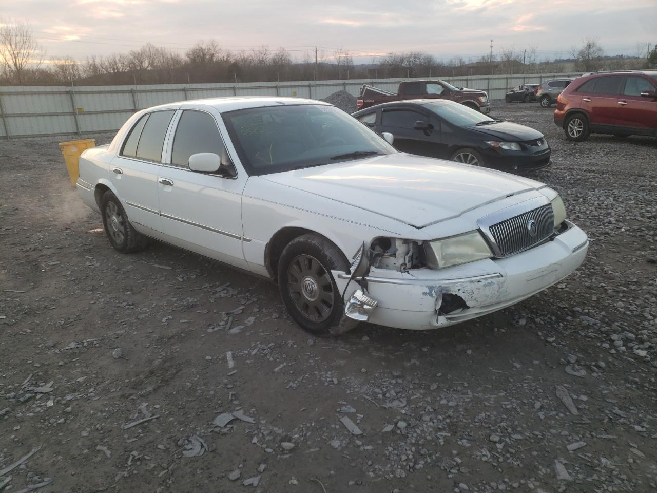 Photo 1 from auction – 2003 MERCURY GRAND MARQ with VIN 2MEFM75W43X665153