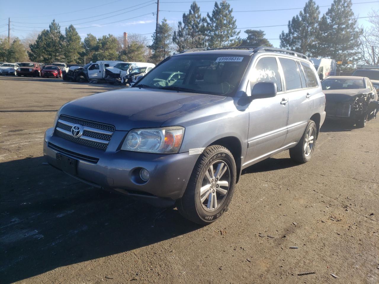 Photo 2 from auction – 2006 TOYOTA HIGHLANDER with VIN JTEEW21A560011829