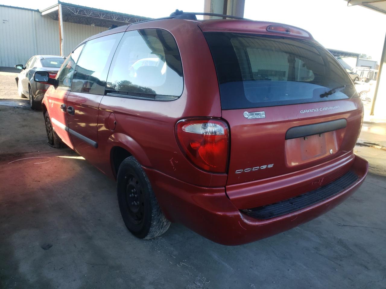 Photo 3 from auction – 2005 DODGE GRAND CARA with VIN 1D4GP24R95B115869