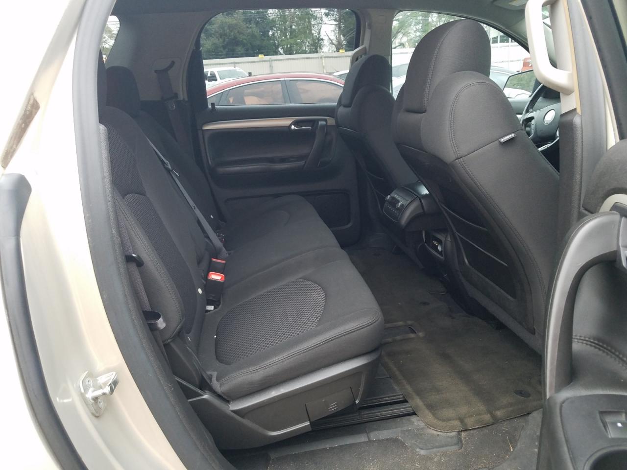 Photo 6 from auction – 2008 SATURN OUTLOOK XE with VIN 5GZER13758J161006