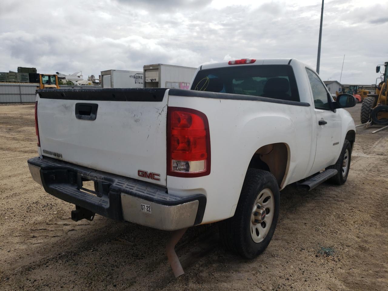 Photo 4 from auction – 2011 GMC SIERRA C15 with VIN 1GTN1TEX3BZ172676