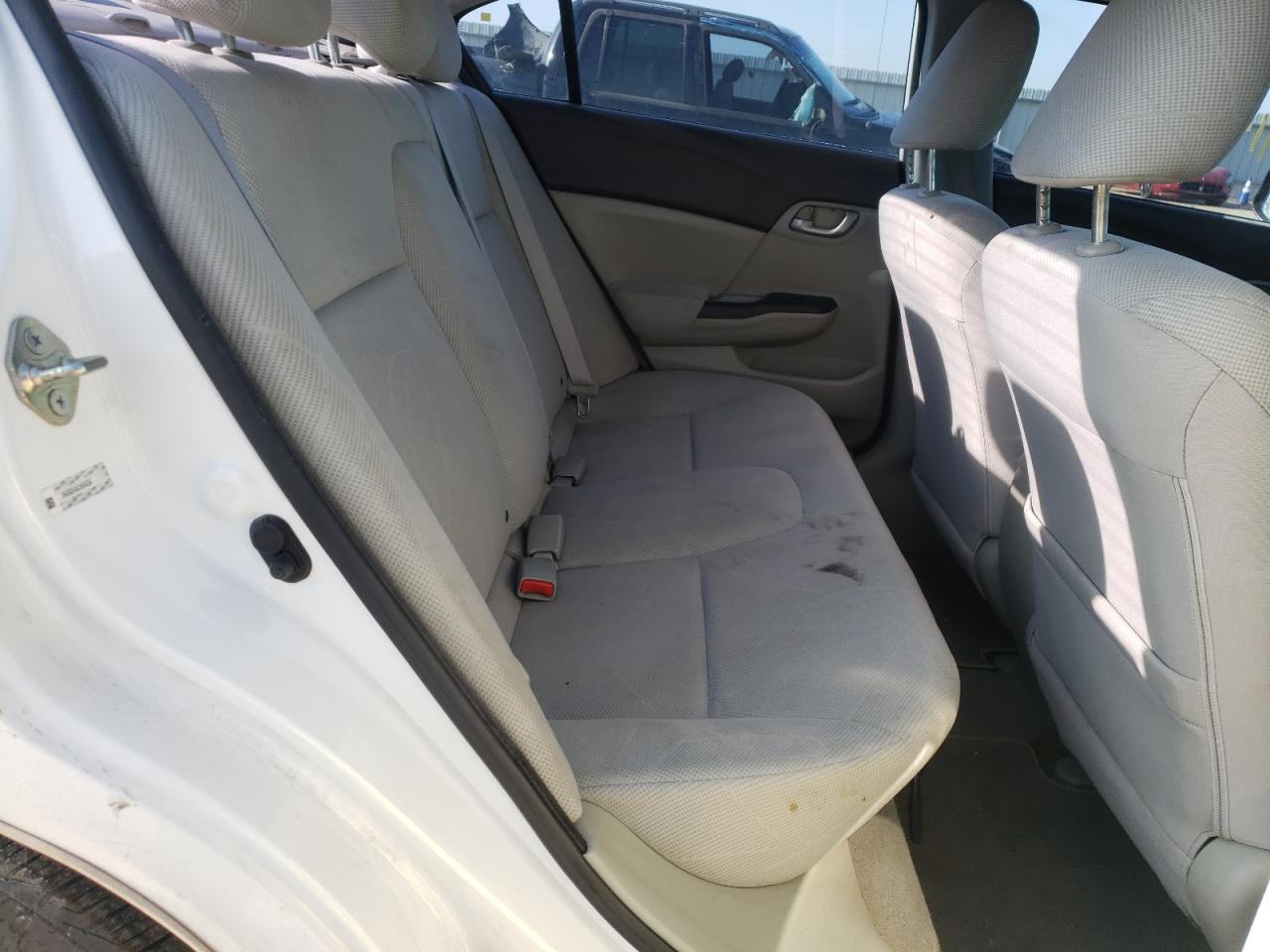 Photo 6 from auction – 2012 HONDA CIVIC LX with VIN 2HGFB2F54CH564254