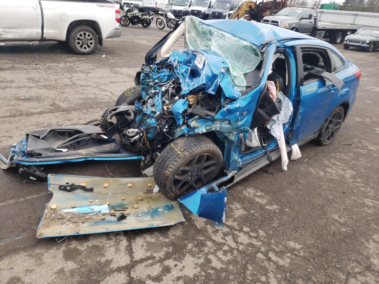 Photo 2 from auction – 2016 FORD FOCUS SE with VIN 1FADP3F21GL301799