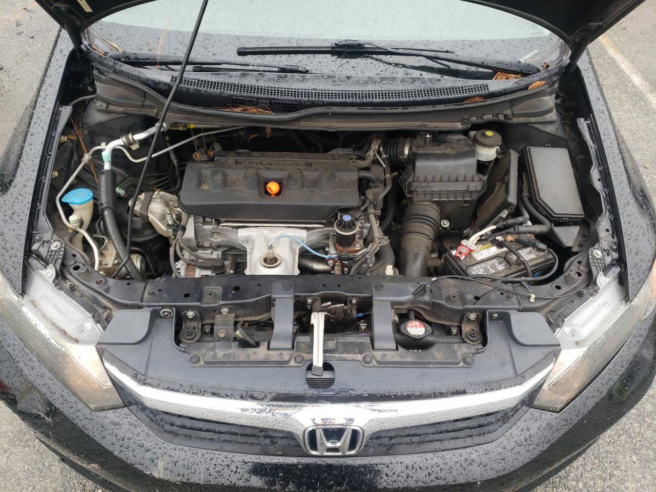 Photo 7 from auction – 2012 HONDA CIVIC LX with VIN 19XFB2F58CE011729