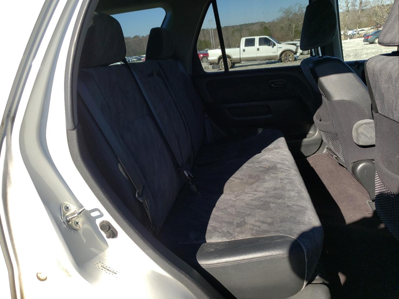 Photo 6 from auction – 2003 HONDA CR-V EX with VIN SHSRD78803U122306