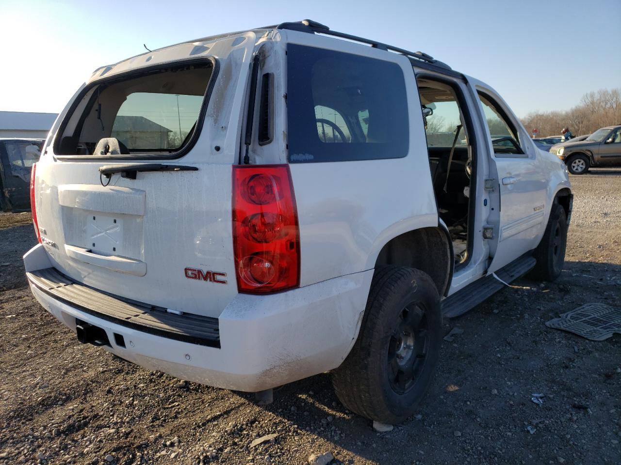 Photo 4 from auction – 2009 GMC YUKON SLT with VIN 1GKFK33019R243833