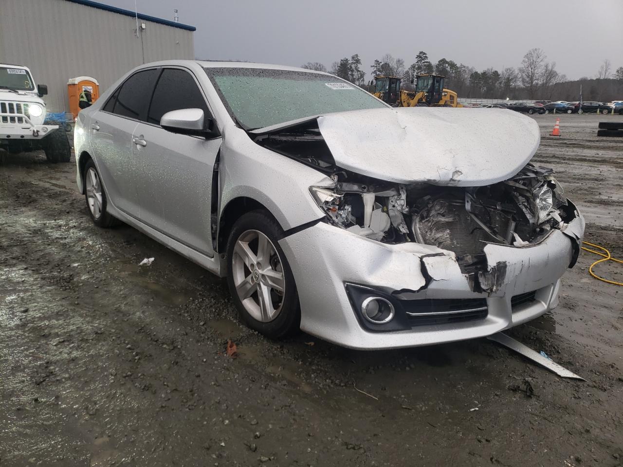 Photo 1 from auction – 2014 TOYOTA CAMRY L with VIN 4T1BF1FK3EU826262
