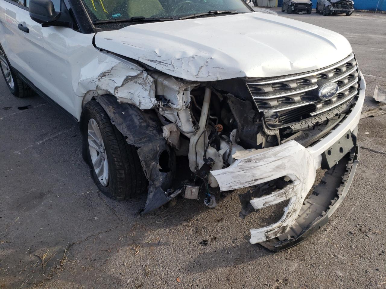 Photo 9 from auction – 2016 FORD EXPLORER with VIN 1FM5K7BH5GGB94307