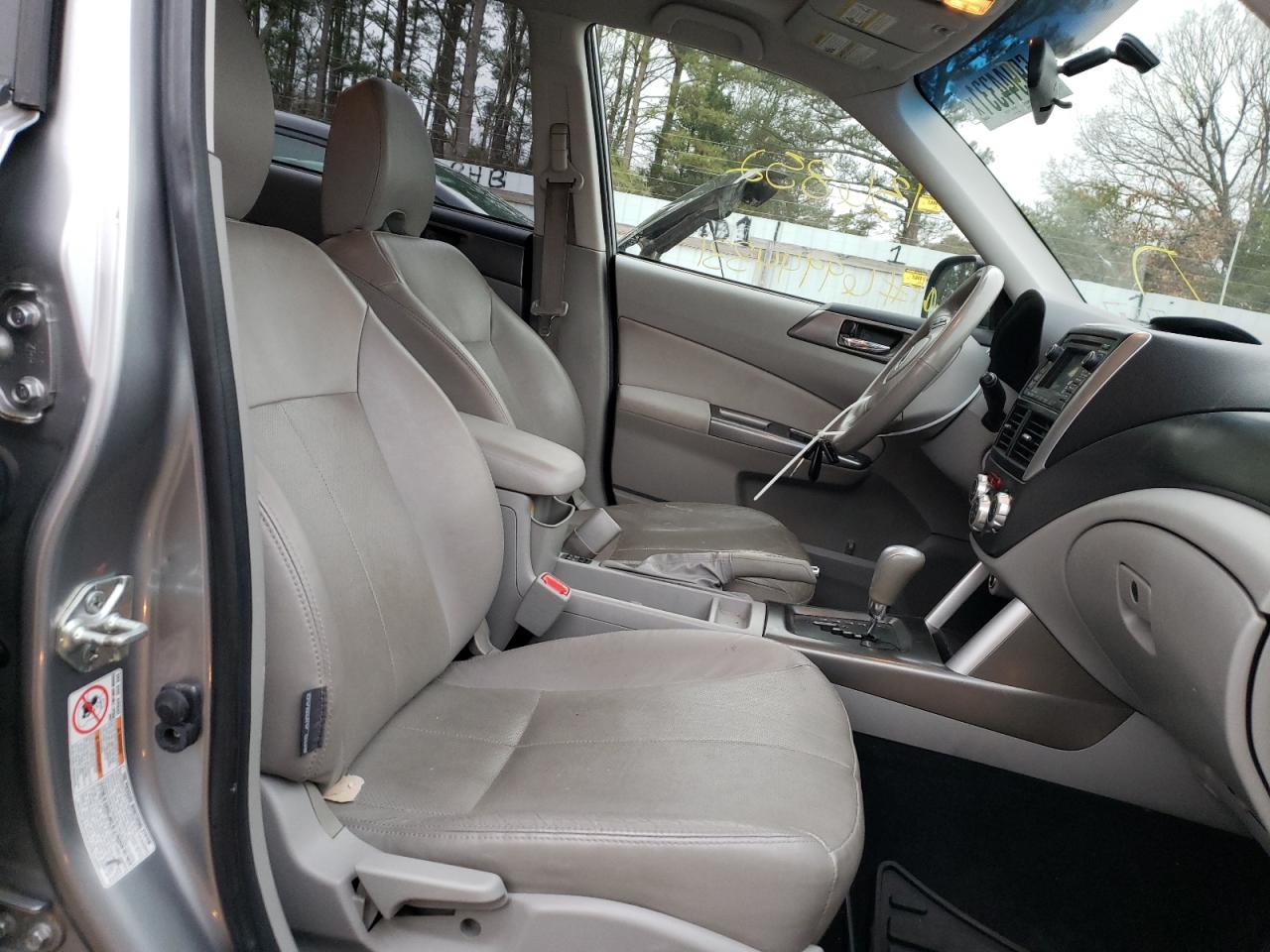 Photo 5 from auction – 2011 SUBARU FORESTER L with VIN JF2SHAEC2BH712185